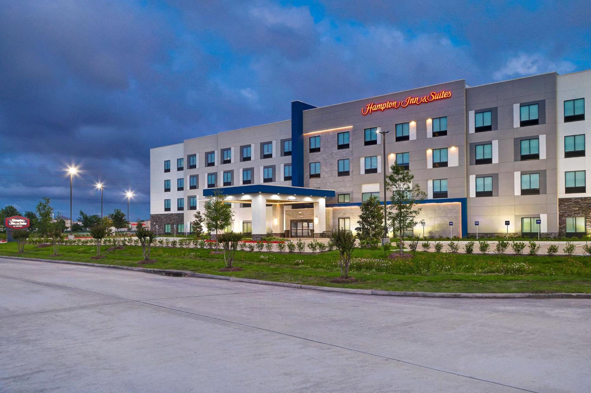 Hampton Inn & Suites Houston East Beltway 8, Tx Cloverleaf Exterior photo