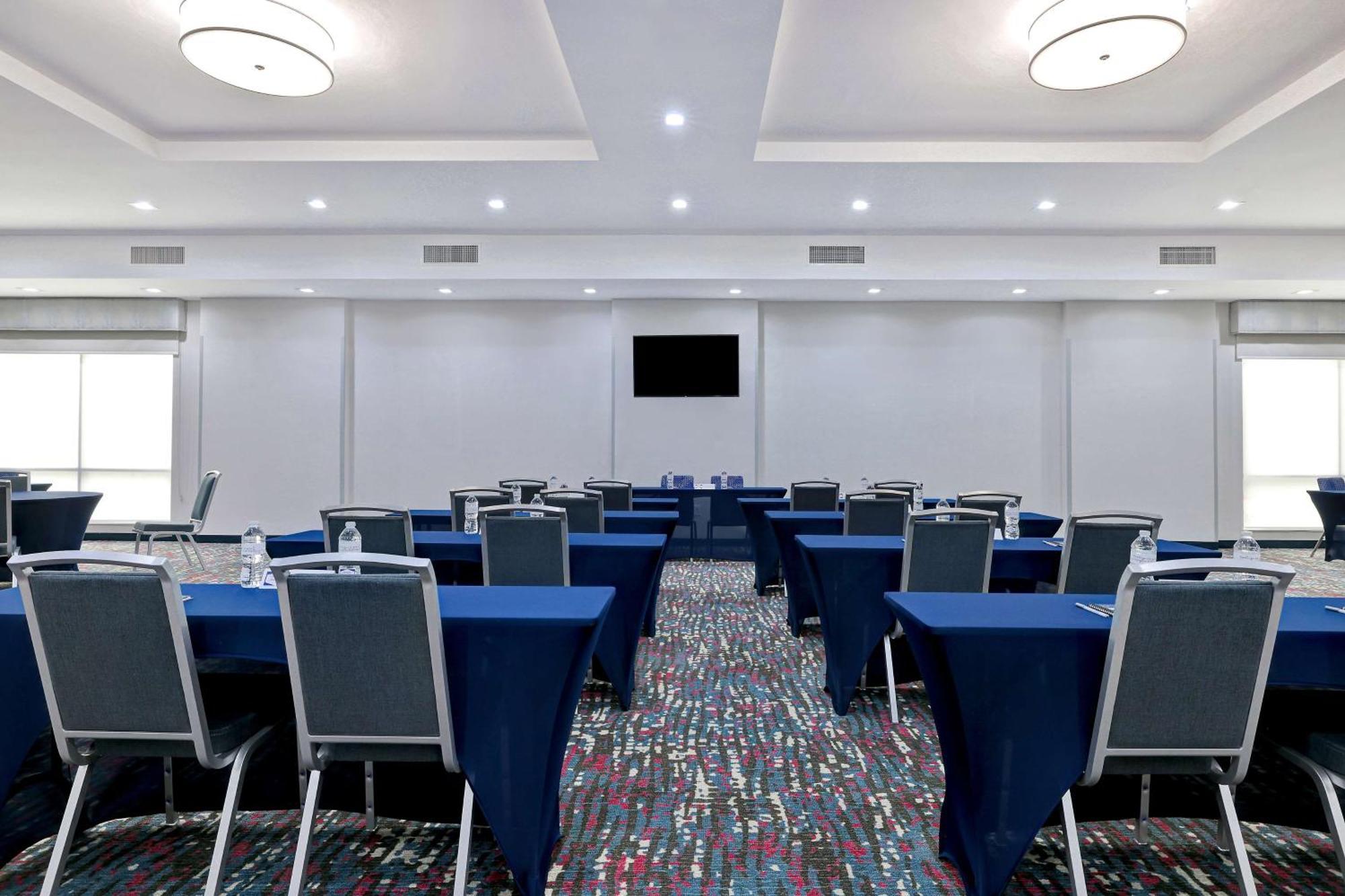 Hampton Inn & Suites Houston East Beltway 8, Tx Cloverleaf Exterior photo